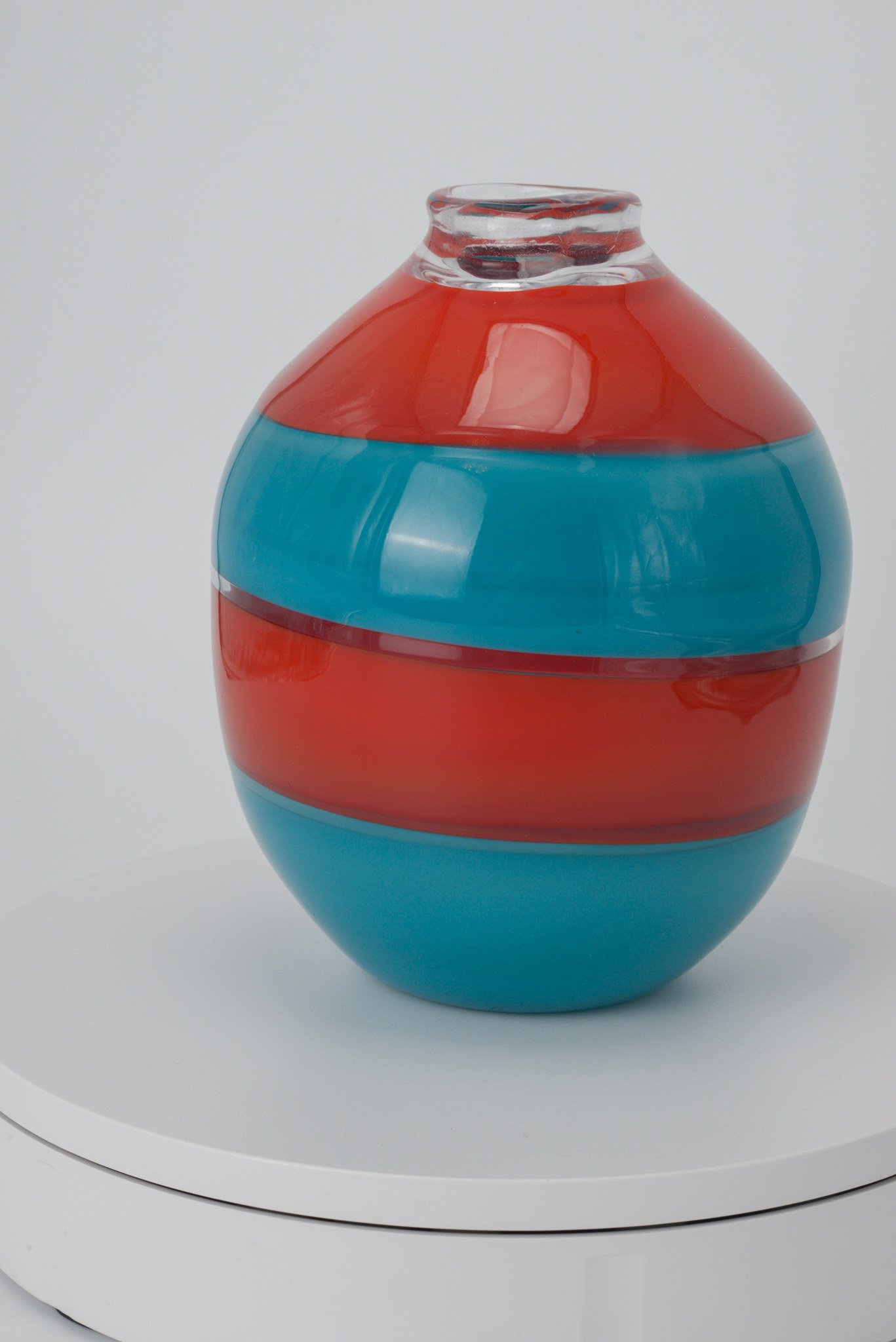 Encalmo Sphere in Red and Blue